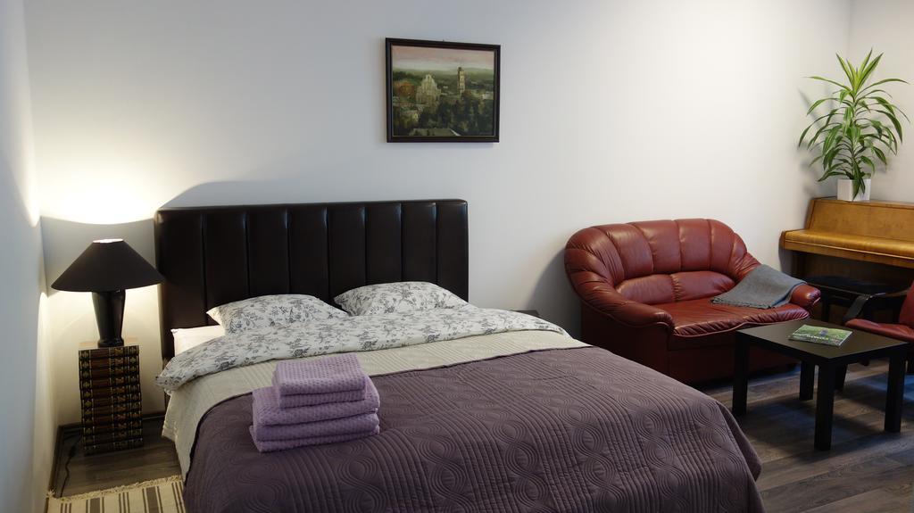 Centro Apartment Near Gedimas Avenue Vilnius Bagian luar foto